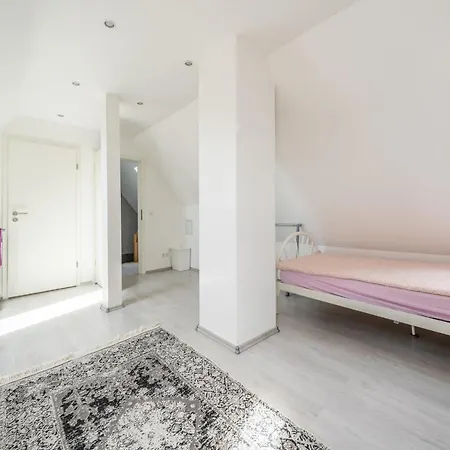 Private With Own Bathroom Pansiyon Hannover